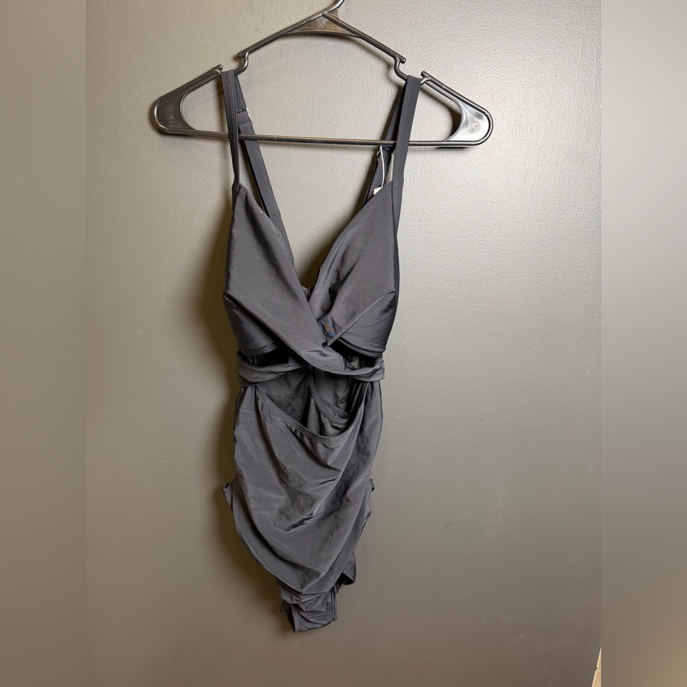 NWT Eomenie Black One Piece Swimsuit Criss Cross Back Open Front‎ Detail | Large